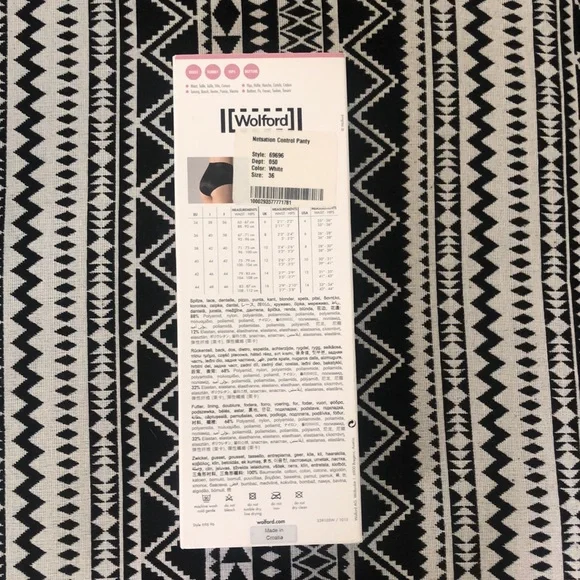 Wolford shape and control light netsation pantys WHITE size 36